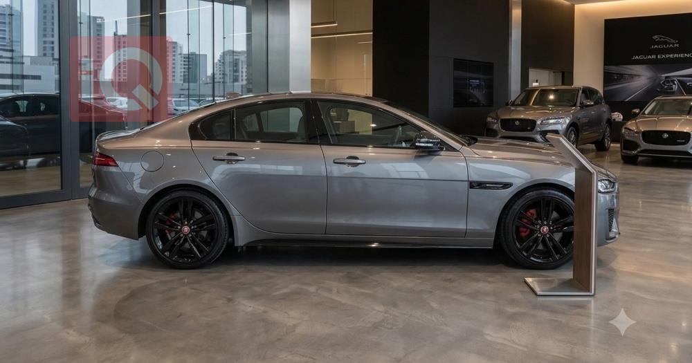 جاكوار XE